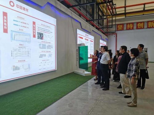 藝術(shù)與科技交融 市文聯(lián)藝術(shù)家走進(jìn)經(jīng)開區(qū)高新技術(shù)企業(yè)